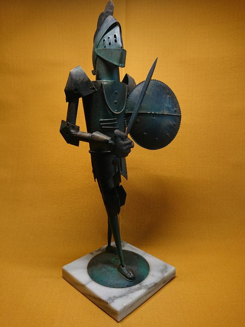 ビンテージ　騎士　金属　ヨーロッパ　置物　インテリア　工芸品　美術品　A3021