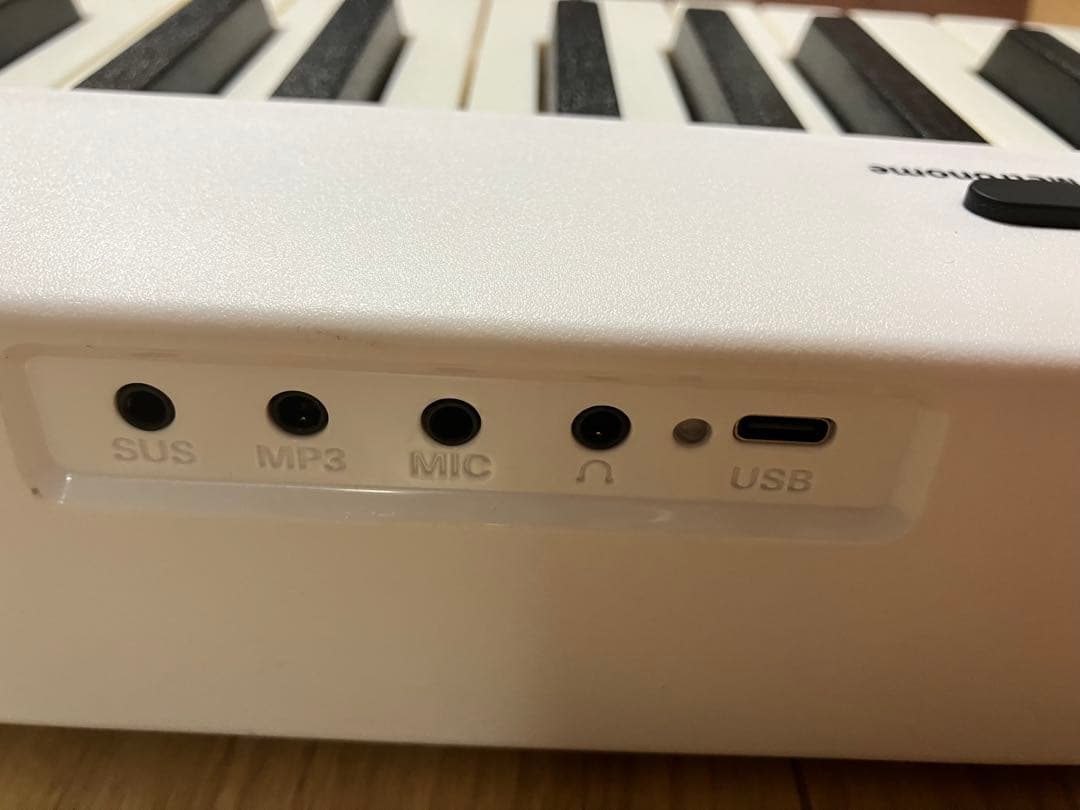 TERENCE PIANO 88鍵 ホワイト電子ピアノ