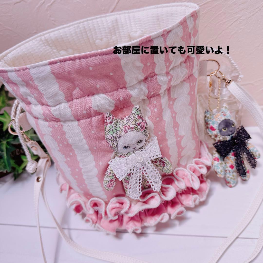 m*e様 コヤンイサムチョン♡バミちゃんとオッドアイにゃんのお揃い！巾着ショルダ