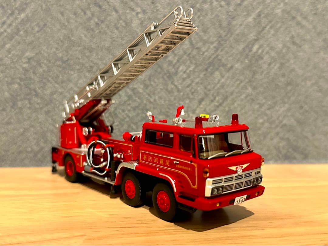 トミカLIMITED VINTAGE NEO日野TC343型消防車尾鷲