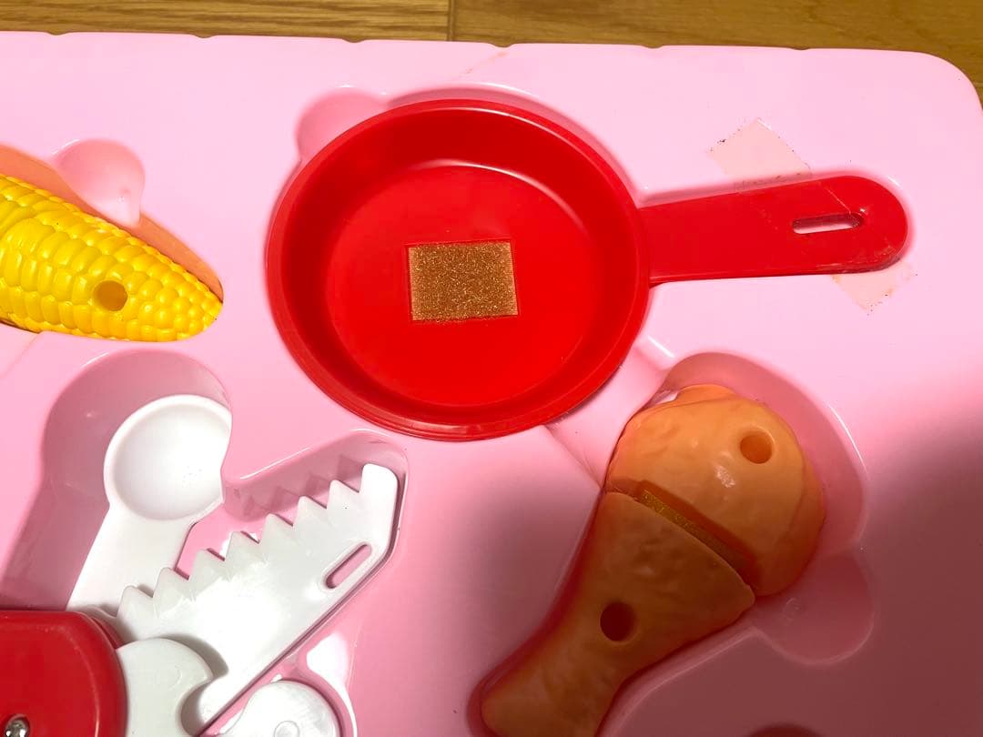 【希少•未使用】新品 昭和レトロ ハローキティ いろいろナイフでバーベキュー