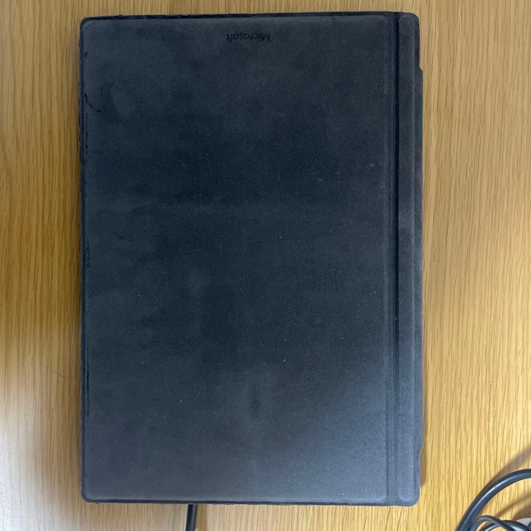 Microsoft Surface Pro 本体 + キーボード