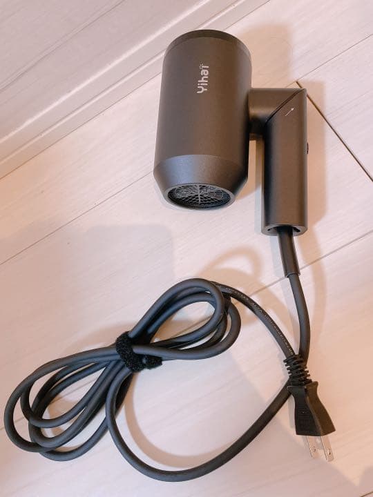 【新品】ヘアドライヤー