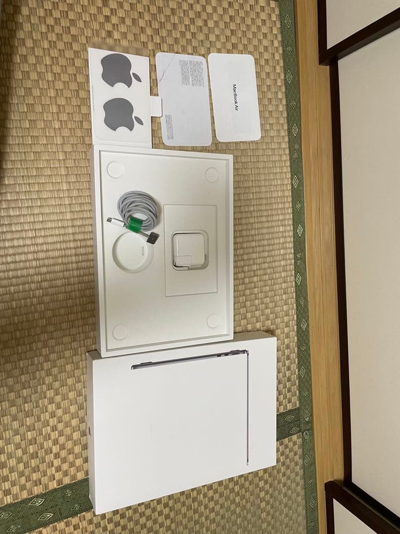 MacBook Air13インチ M2 2022 8GB 256GB US