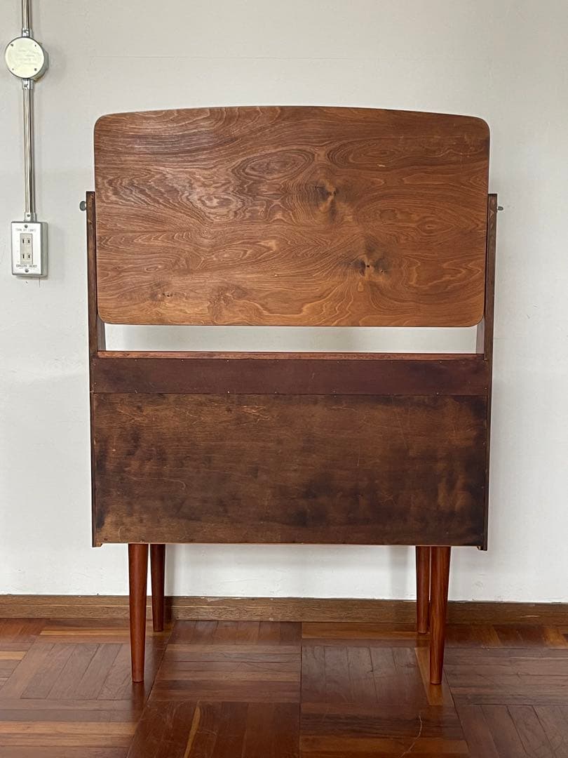 北欧 デンマーク ヴィンテージ チーク オイルフィニッシュ ドレッサー チェスト