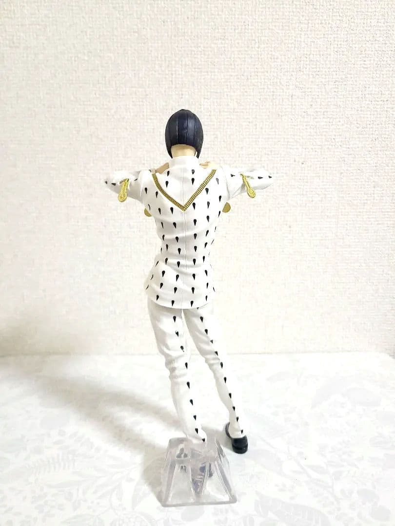 1番くじ ジョジョの奇妙な冒険 B賞 ブチャラティ フィギュア