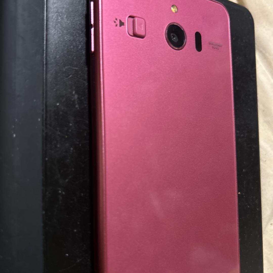 値下げ　softbank系かんたんスマホ　309SH AQUOS ピンク