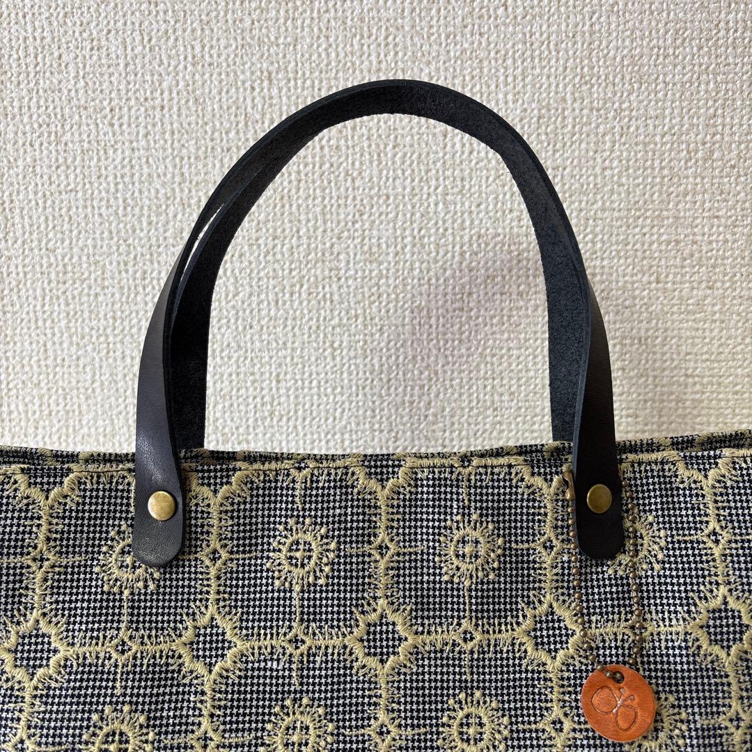 腕かけできるトートバッグSS／ミナペルホネン anemone／ヌメ革持ち手