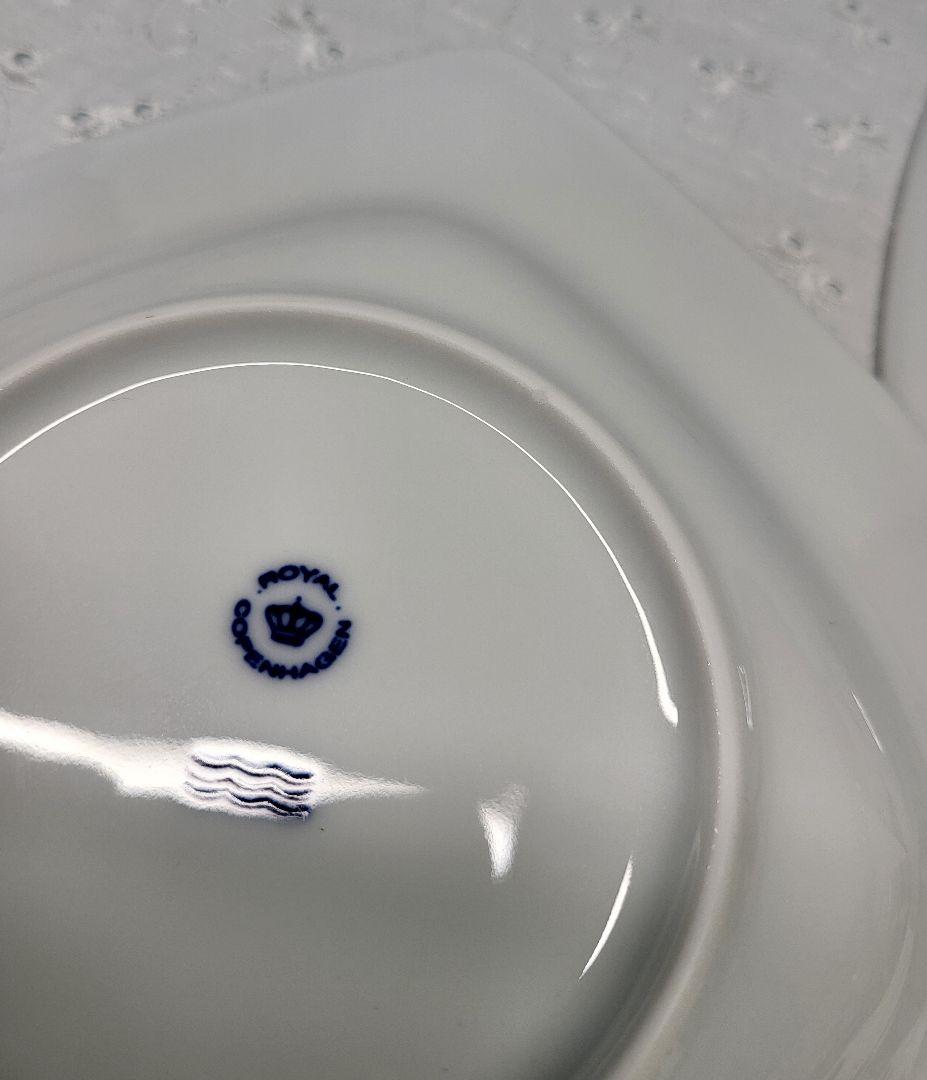 2枚✨ロイヤルコペンハーゲン ホワイト ハーフレース スクエア プレート②