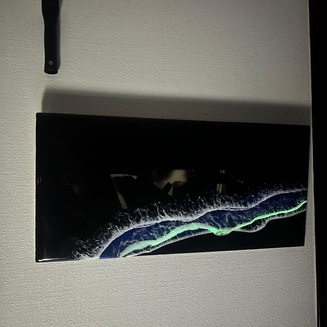 【レジンアート】モノクローム／夜光虫／蓄光／ワイドパネル 60cm × 28cm