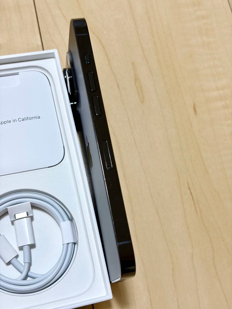 純正バッテリー交換済 iPhone 14 Pro 256GB スペースブラック