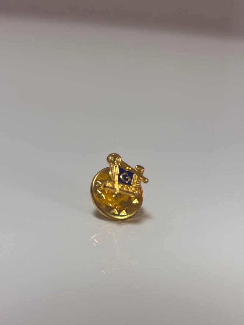 フリーメイソン 金色 バッジ