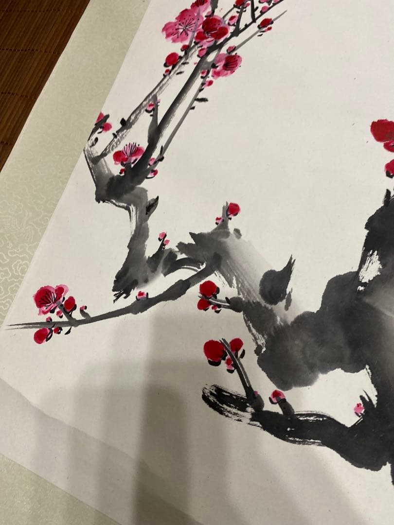 王朝光 梅図 掛軸 肉筆 直筆サイン 落款 共箱付 紅梅 水墨画 床の間