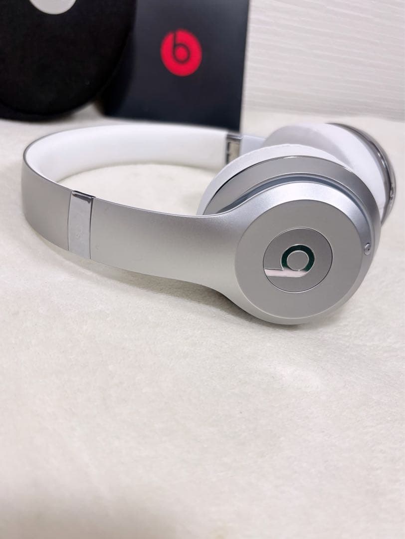 【最終価格】Beats Solo3 Wirelessワイヤレスヘッドホン