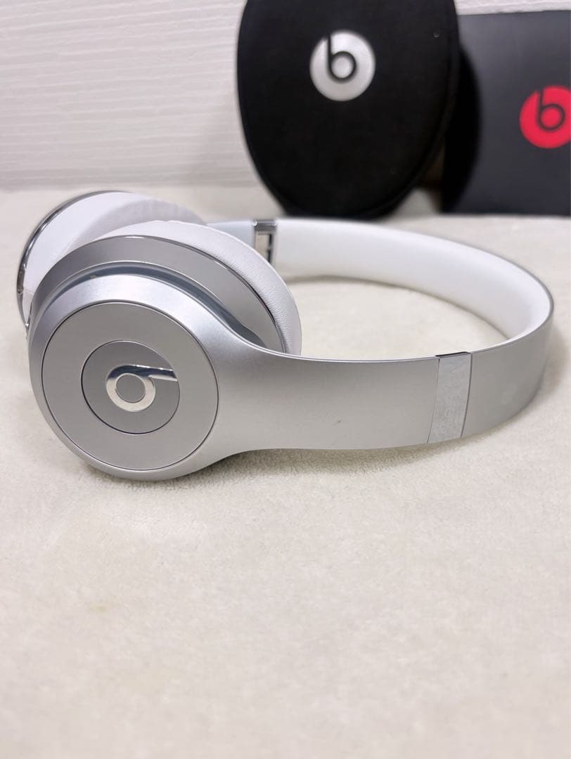 【最終価格】Beats Solo3 Wirelessワイヤレスヘッドホン