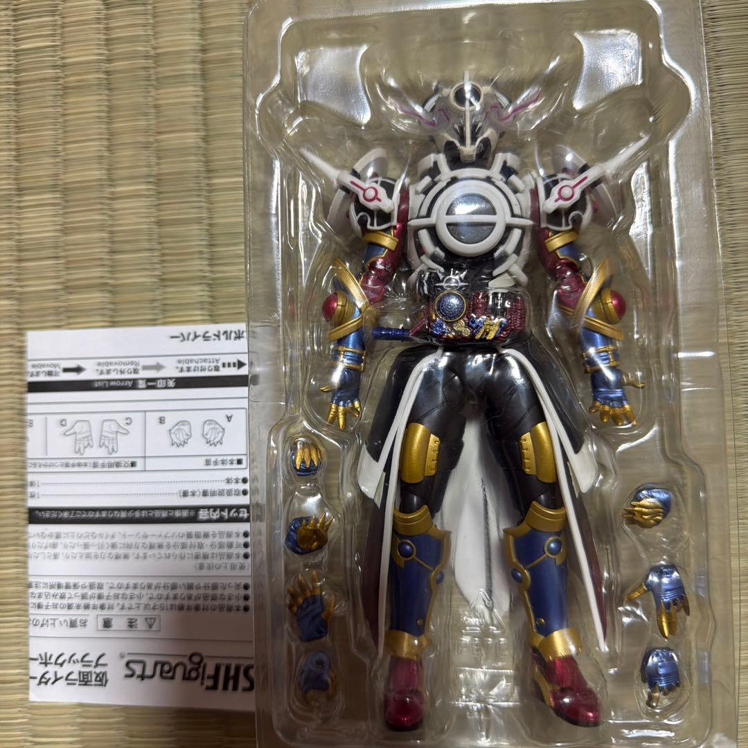 S.H.Figuarts 仮面ライダーエボル ブラックホール