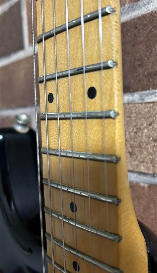 愛用して下さい　Fender Japanエレキギター　STM-55