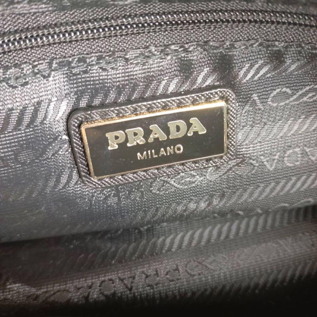 PRADA ノベルティ ブラック ショルダーバック ナイロン p2