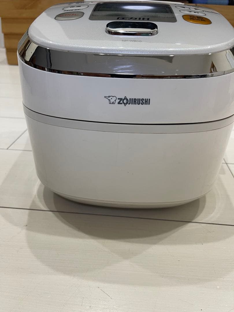 IH炊飯器 NP-WB10 写真追加