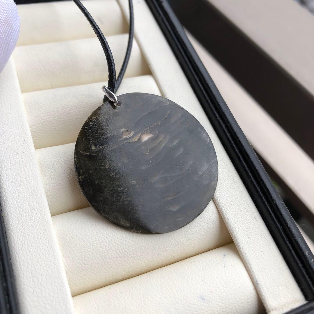 オリジナルデザイン　彫刻黒蝶シェル　黒蝶真珠　タヒチパール　ネックレス