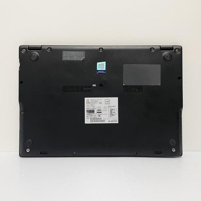 富士通LIFEBOOK U9310★Win11&バッテリー4時間半★超薄型軽量！