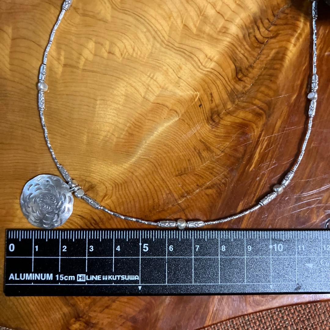 カレンシルバー　蜘蛛のモチーフ　トライバル・ペンダントチョーカー