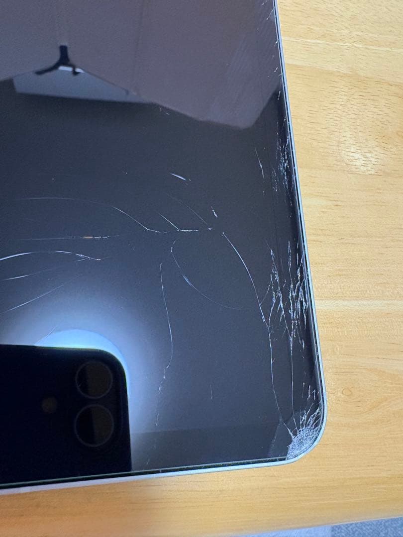 【256GB】画面割れiPad Pro11 第1世代　ジャンク品