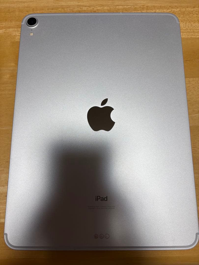 【256GB】画面割れiPad Pro11 第1世代　ジャンク品