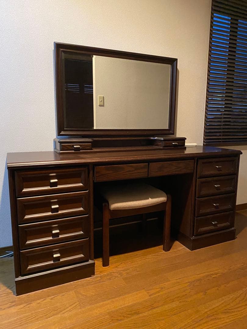 maruni ドレッサー