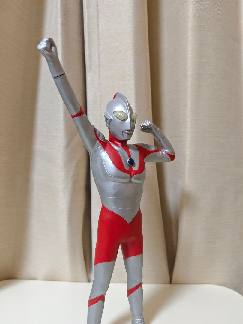 エクスプラス 大怪獣シリーズ ウルトラマンBタイプ 登場ポーズ
