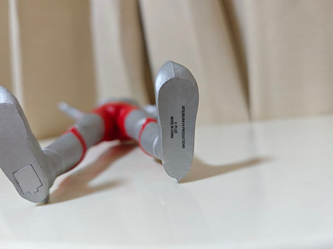 エクスプラス 大怪獣シリーズ ウルトラマンBタイプ 登場ポーズ