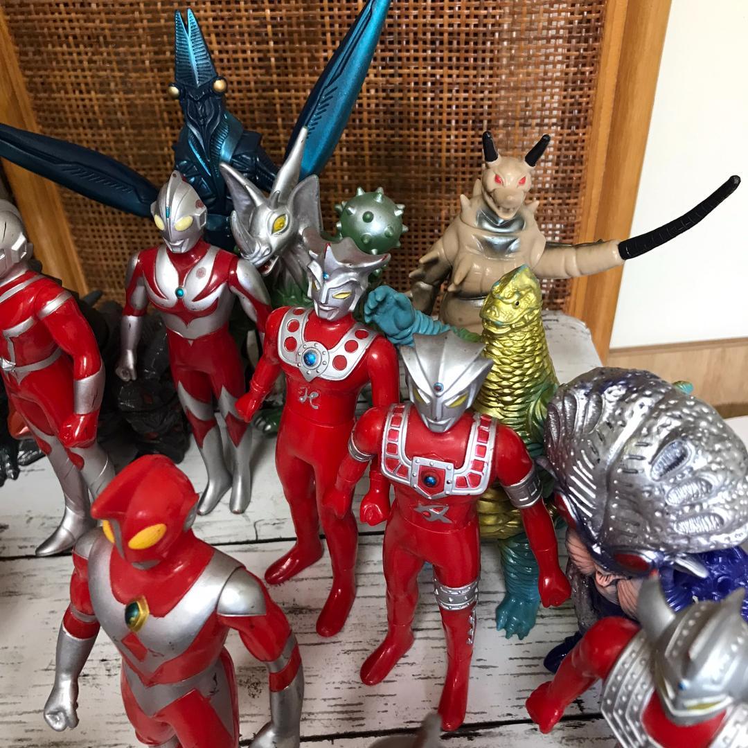 【日本製・1984年刻印多数】ウルトラマン 怪獣 ソフビ まとめ売り＋カード箱付