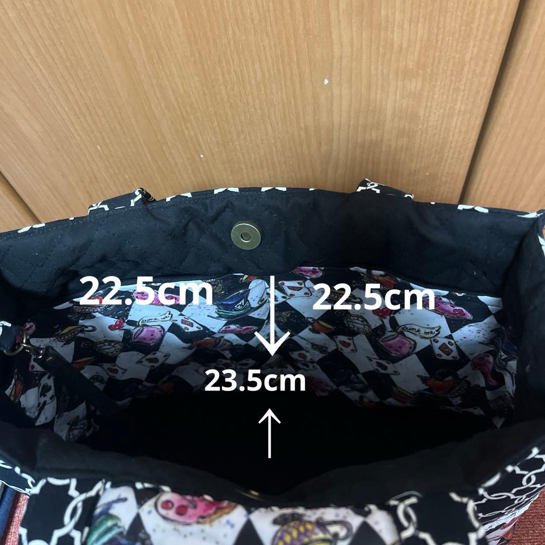 フリー出品❣️ 超ビックリトルサンダーアリス 超ビック肩がけ台形型トートバッグ