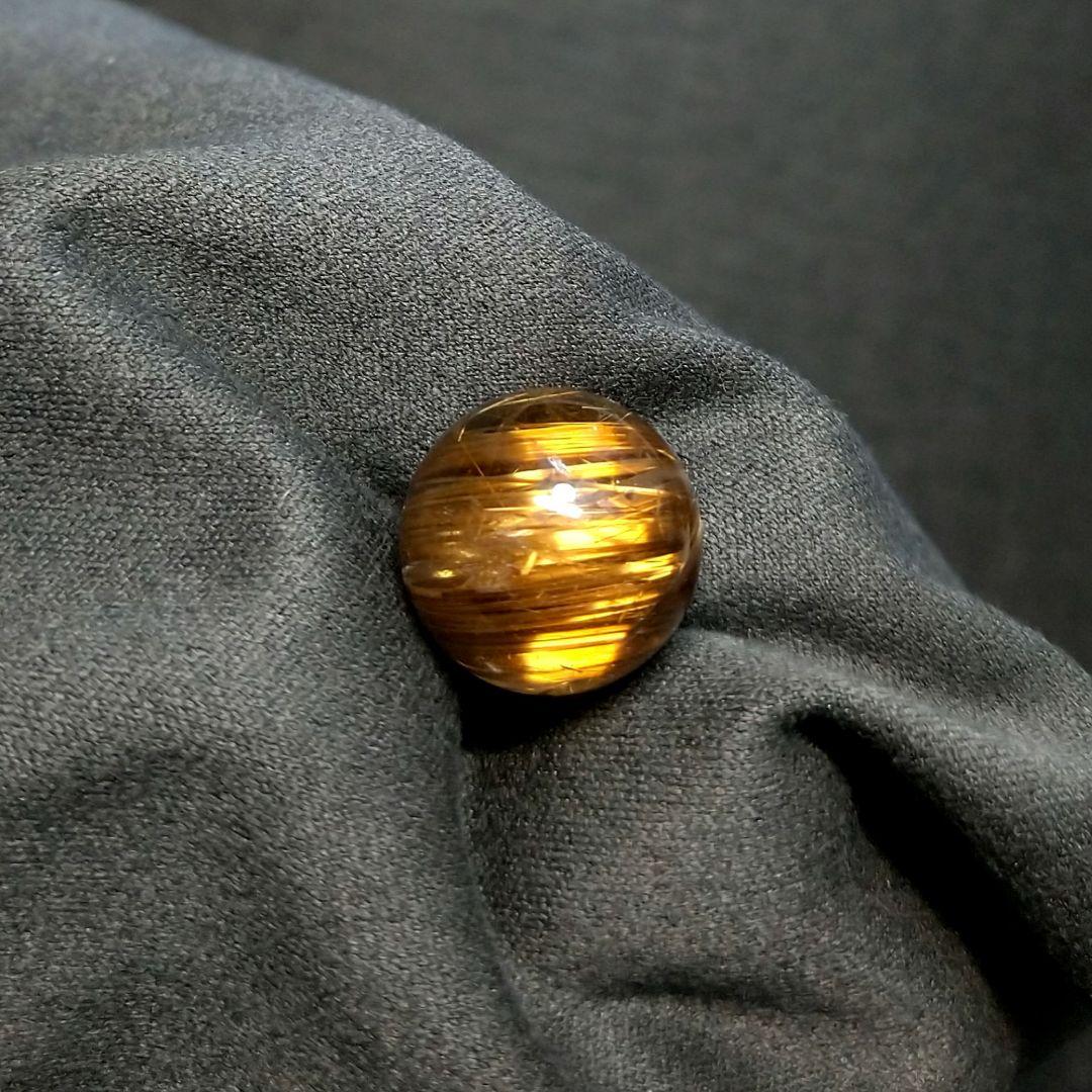 【極上,希少,美品】ブロンズタイチンルチルクォーツ《虹入り》１５㎜　金運　仕事運