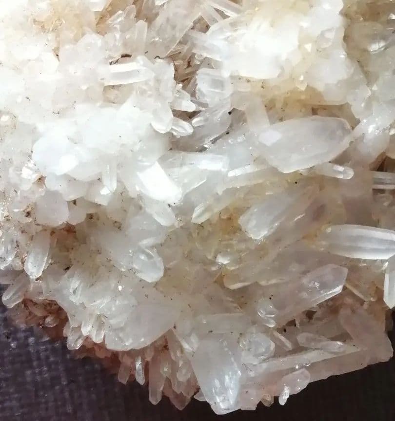 水晶クラスター　1.75kg ーt674