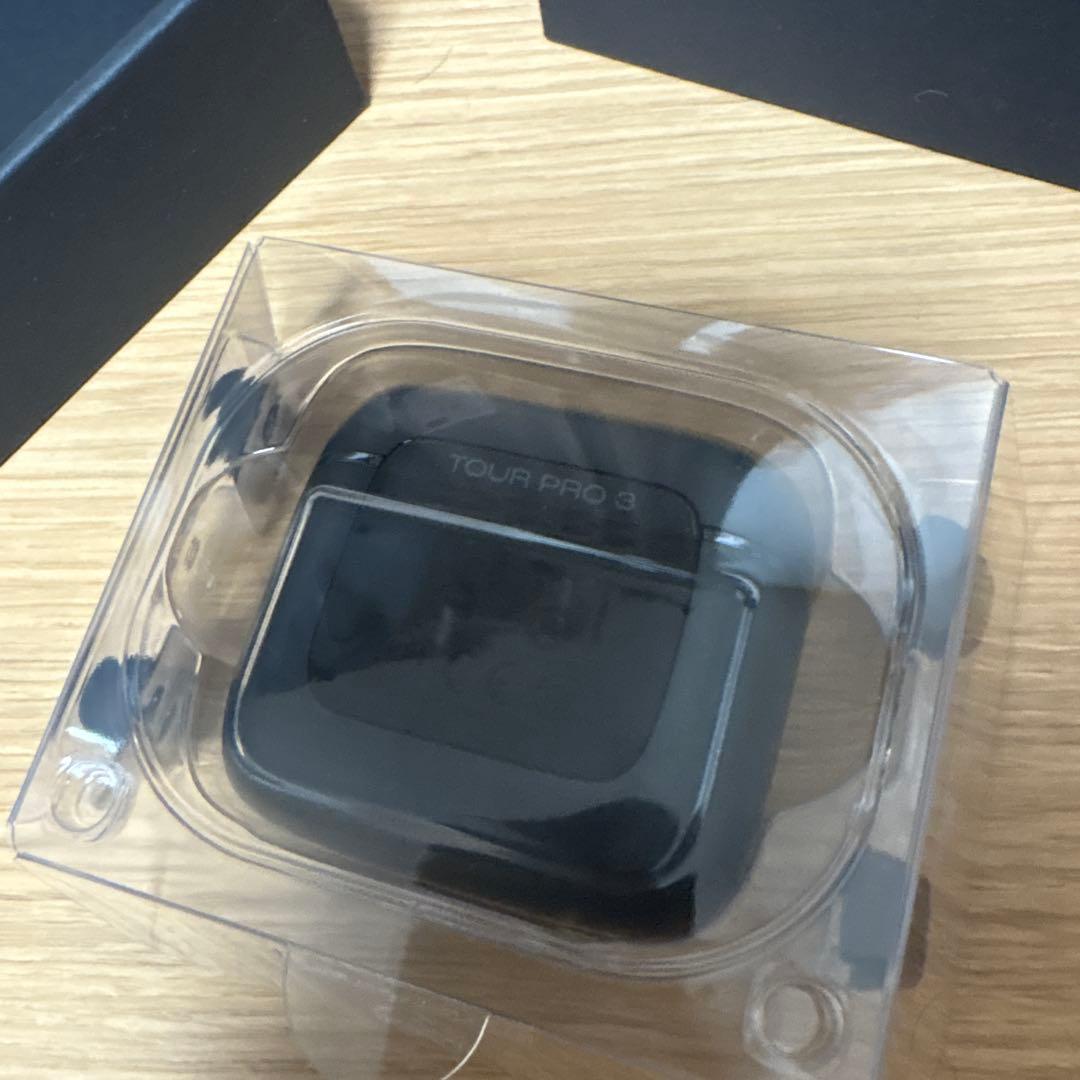 JBL TOUR PRO 3ワイヤレスイヤホン 美品