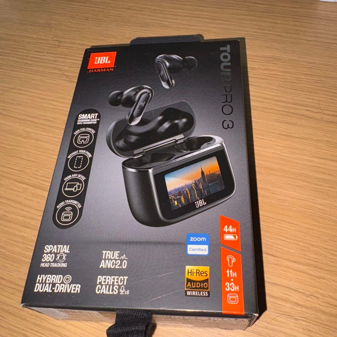 JBL TOUR PRO 3ワイヤレスイヤホン 美品