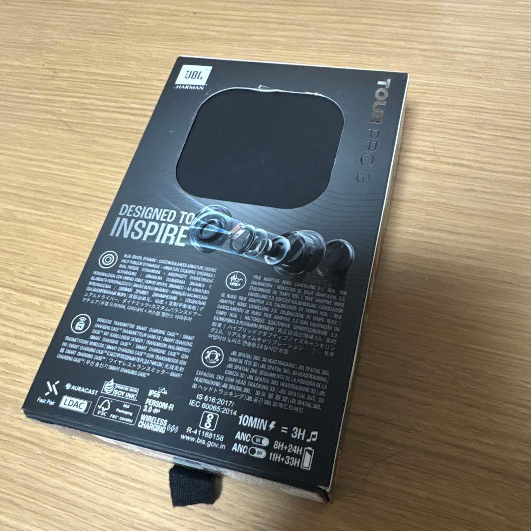 JBL TOUR PRO 3ワイヤレスイヤホン 美品