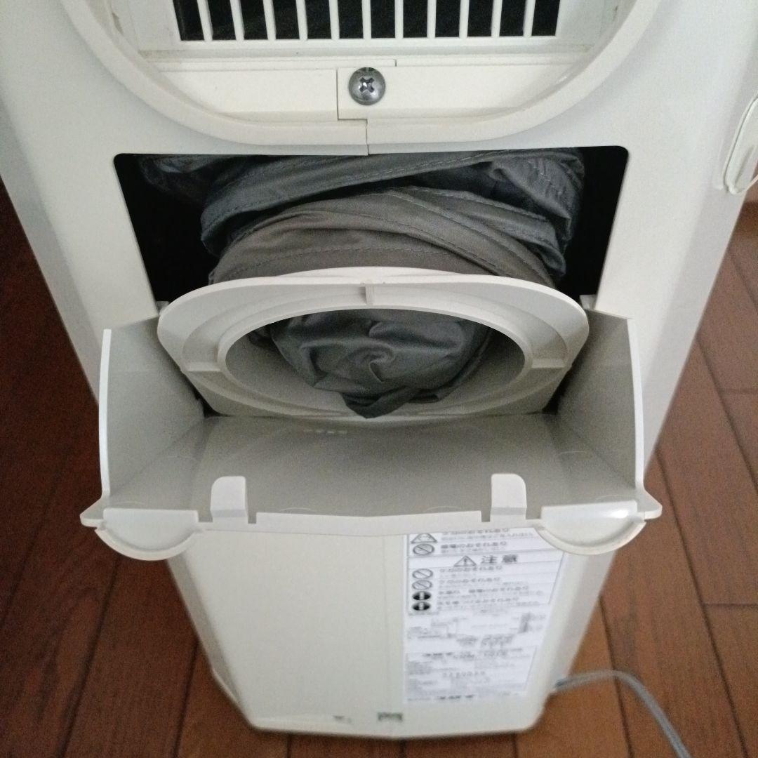 CORONA 冷風機　衣類乾燥除湿機　 ホワイト・ブルー