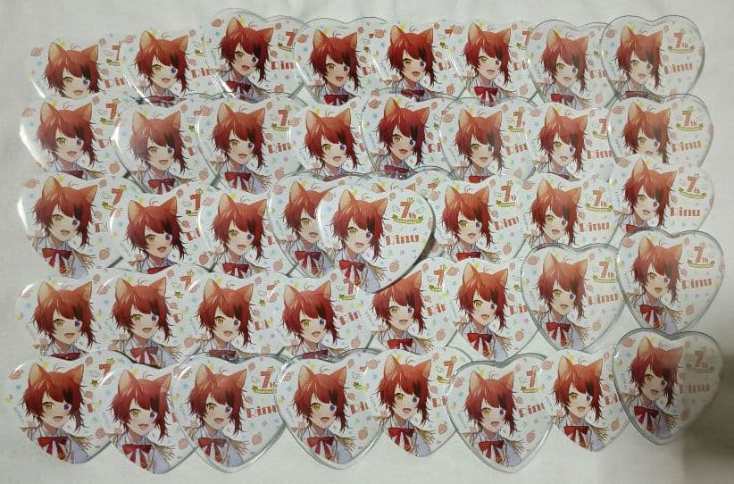 すとぷり　莉犬　缶バッチ　7周年　ハートの缶バッチ