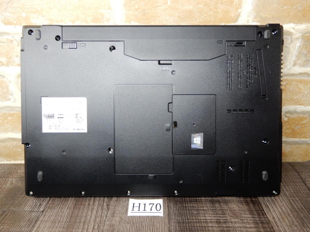 11世代Core i5☆高速 SSD512GB☆富士通15ｗ液晶ノートパソコン