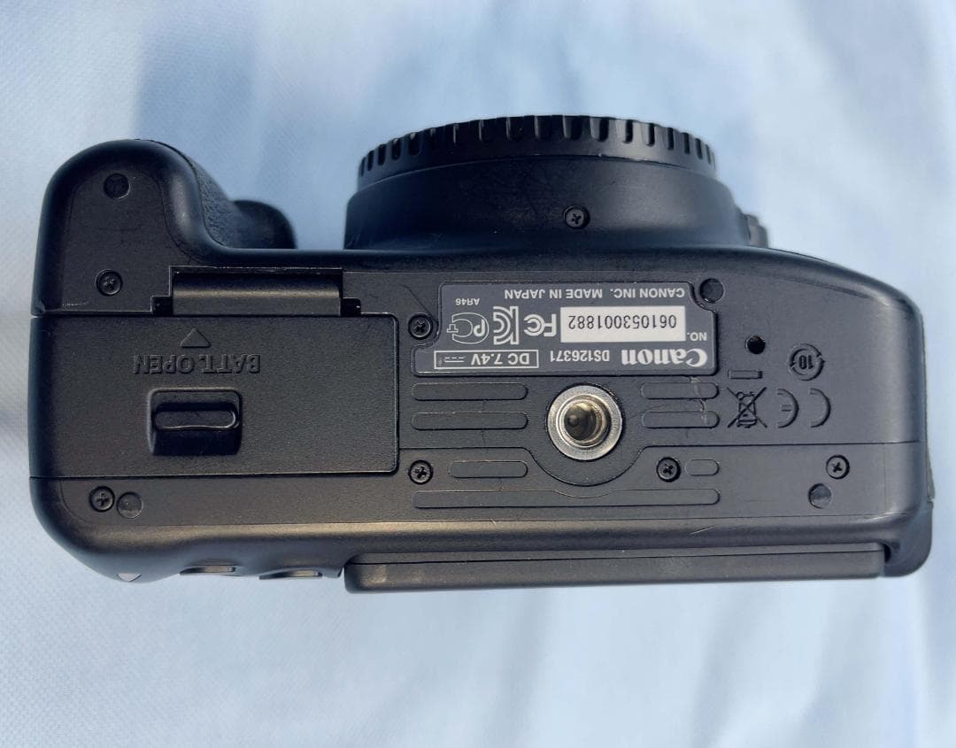 デジタルカメラ CANON EOS Kiss X6i EF-S 18-55mm IS STM