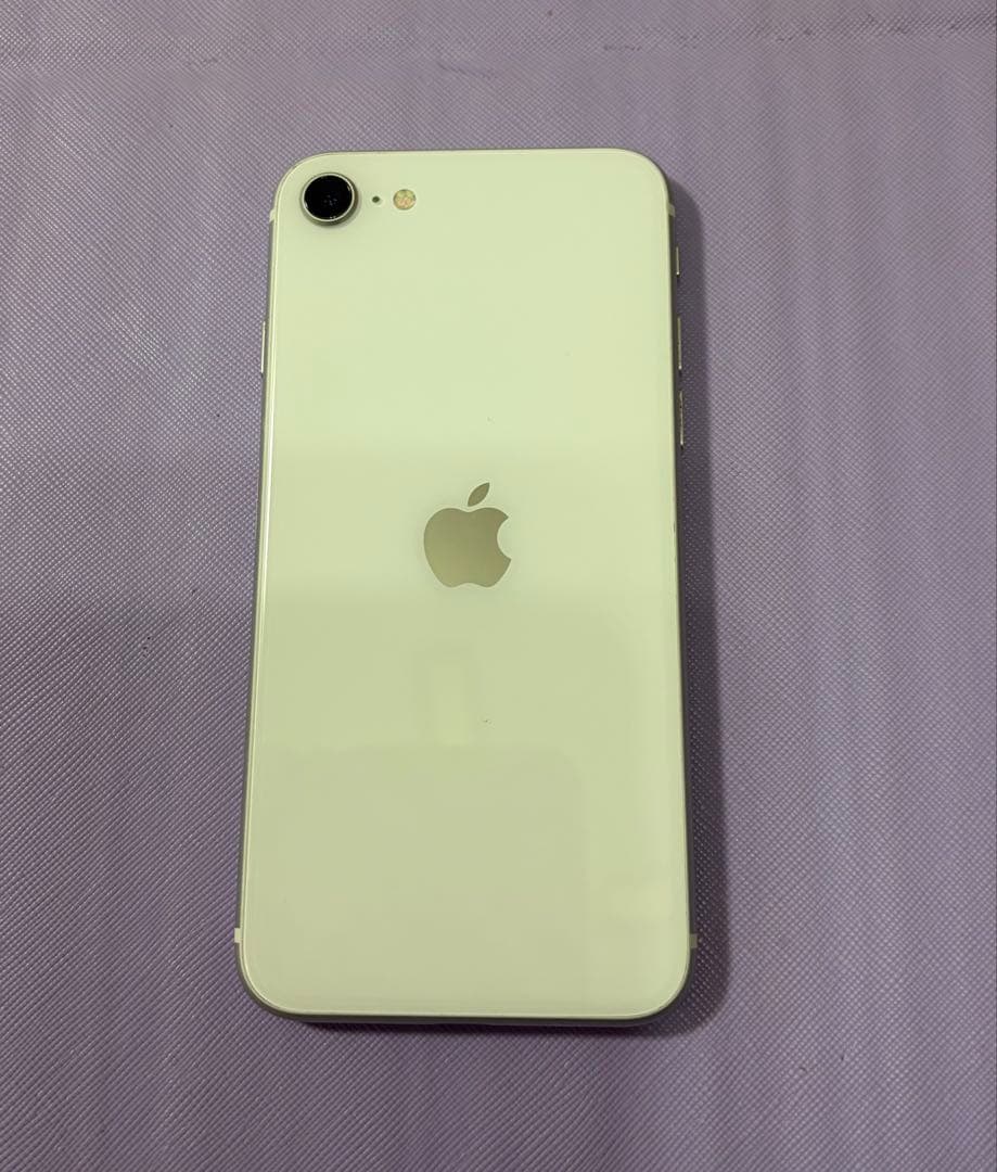 iPhone SE 第2世代 64GB SIMフリー バッテリー交換済