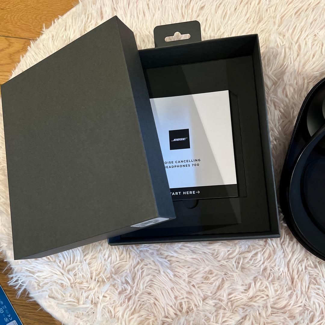 Bose Noise Cancelling Headphones 700　未使用