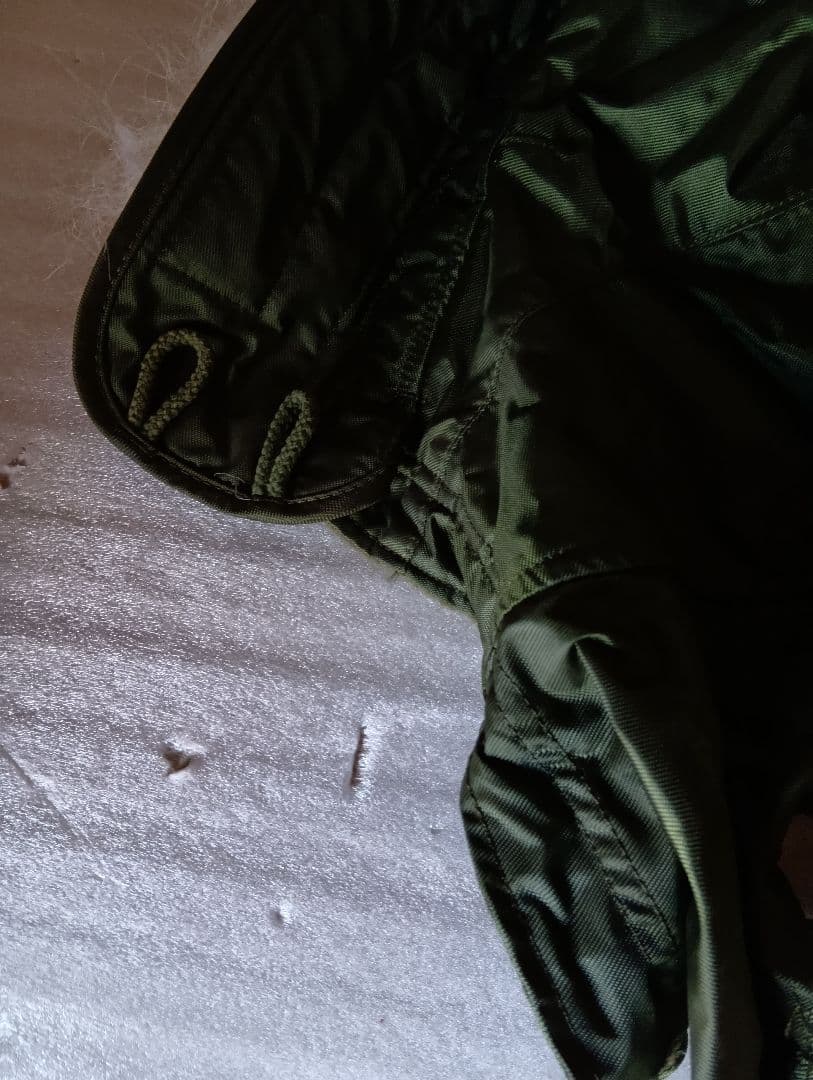 エキストリームコールドウェザーフードALPHA，USA新品未使用品