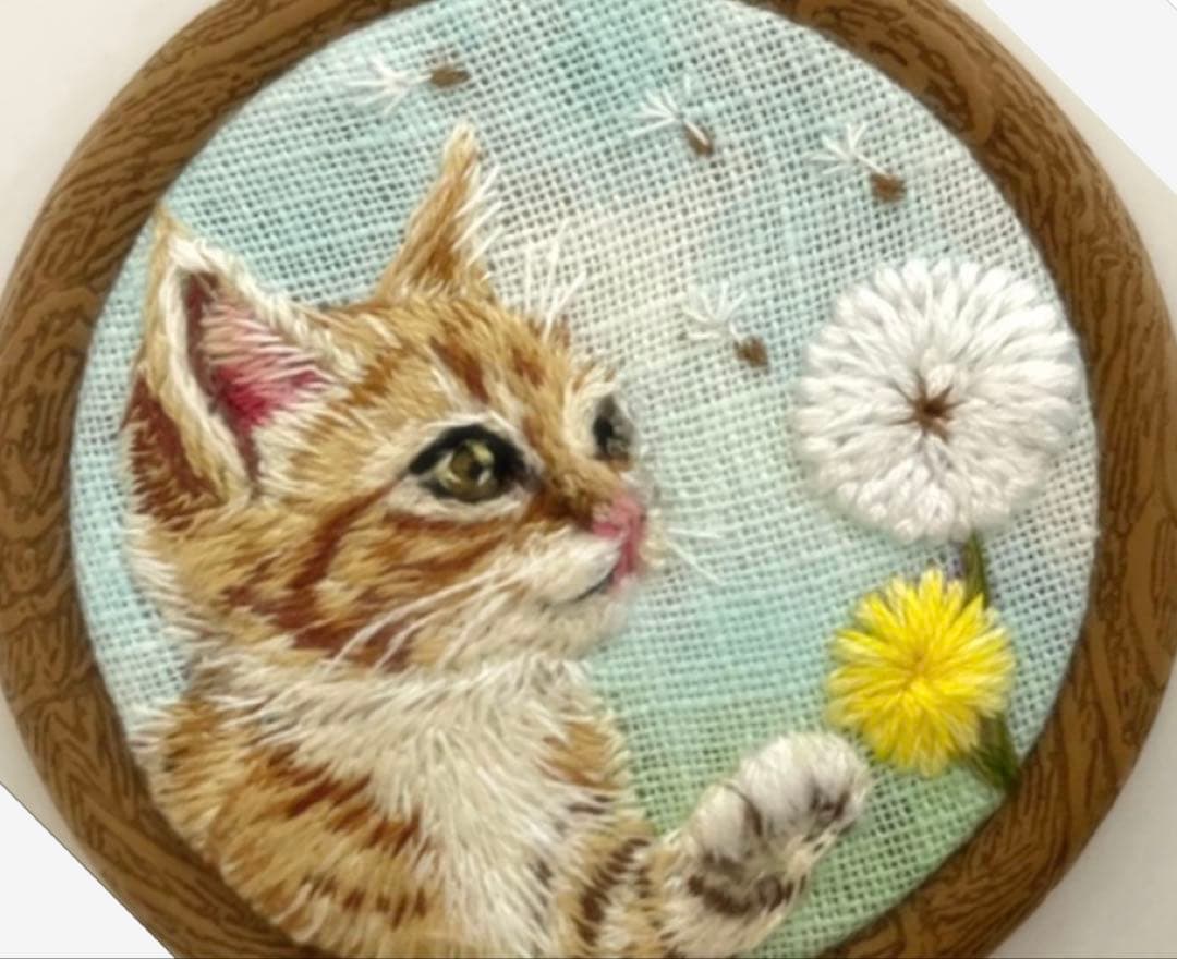 タ*ー様 ハンドメイドミニ刺繍フレーム　茶トラ猫とタンポポの綿毛