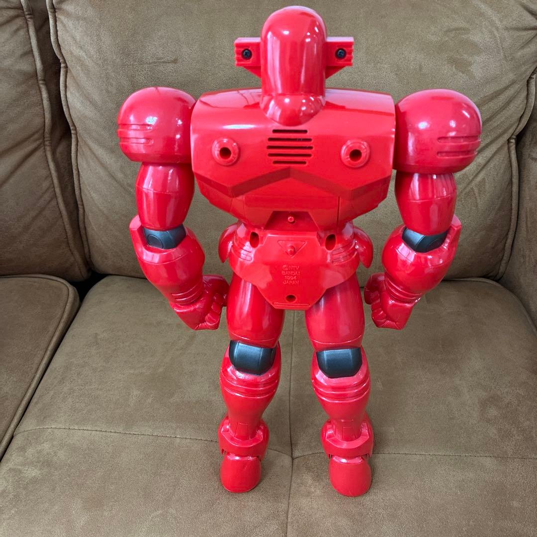 バンダイ　レッドバロン 大型ロボット　電子音鳴り目が光　1994年40cmサイズ