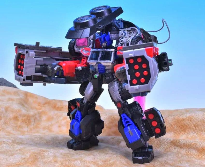中古品 MAKETOYS バトルタンカー& レーザーオプティマスプライム