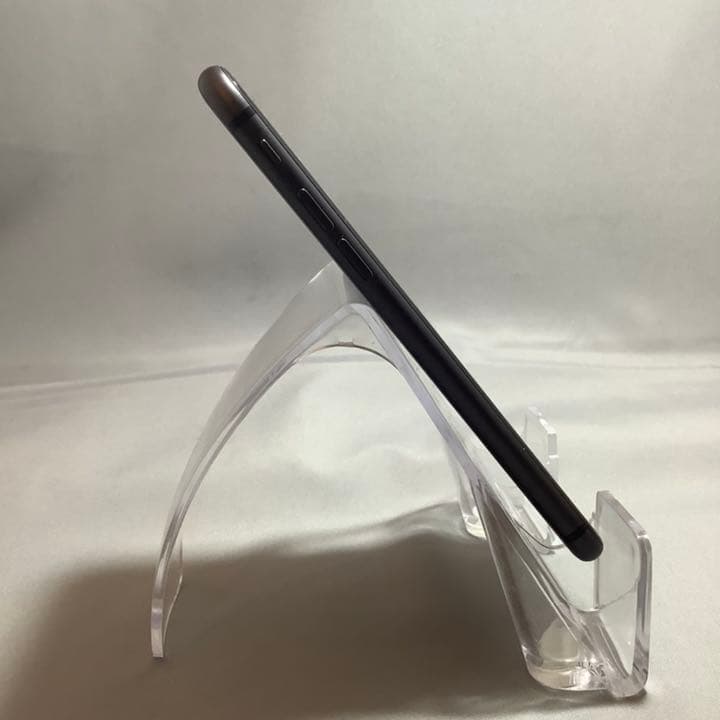 iPhone 8 Space Gray 64GB SIMフリー