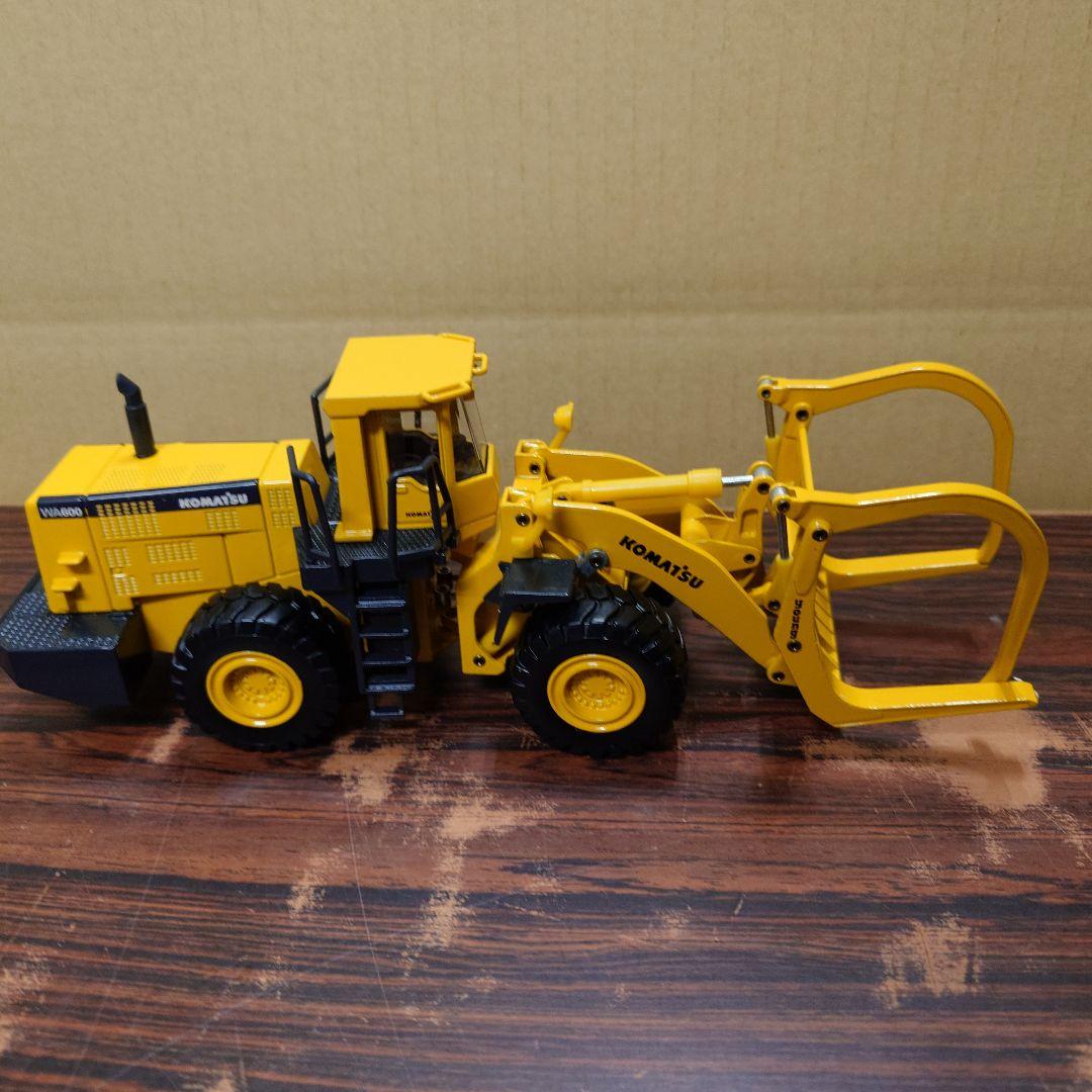 コマツ　WA600-3 KOMATSU ダイキャスト　メタル　1/50　JOAL